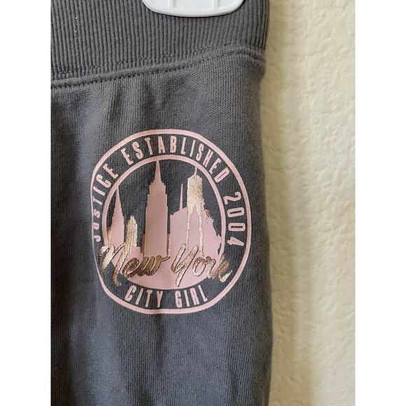 Justice Rose Gold New York Foil Graphics Mid Rise Full Length Joggers Size 6/7 - Picture 3 of 8